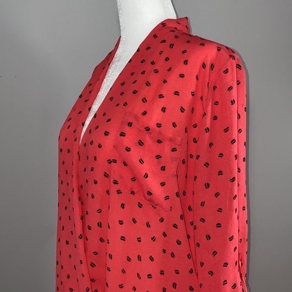 Hearts Patterned Blouse Deep V Pink and Black - Picture 3 of 16